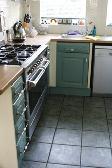 Housekeeping - Bromley, Orpington - Feline Cleaners Ltd - Kitchen Housekeeping - Bromley, Orpington - Feline Cleaners Ltd - Kitchen