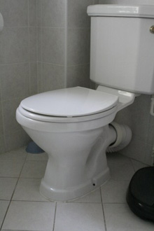 Cleaning services - Bromley, Orpington - Feline Cleaners Ltd - Bathroom Cleaning services - Bromley, Orpington - Feline Cleaners Ltd - Bathroom